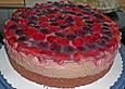 Schokoladentorte mit Beeren