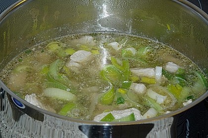 Bunte Gefl&uuml;gel-K&auml;sesuppe 5