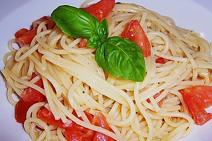 Spaghetti mit Cocktailtomaten 14