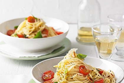 Spaghetti mit Cocktailtomaten 1