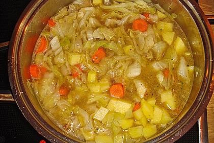 Spitzkohl-Kartoffeleintopf 12
