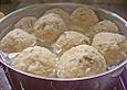 Uromas bayrische Semmelkn&ouml;del