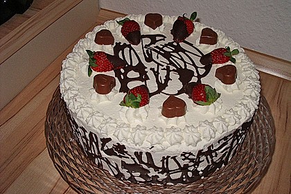 Erdbeer - Milka - Torte 2