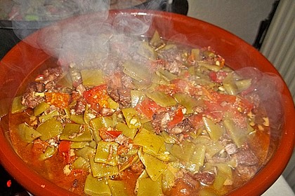Orientalisches Lamm mit Bohnen