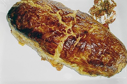 Deftiger Hackfleischstrudel mit Feta 9