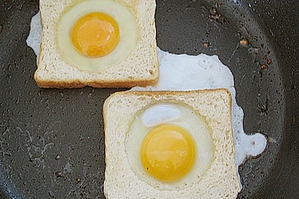 Egg in a basket 1