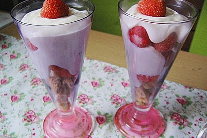 Erdbeer - Tiramisu - Dessert 18
