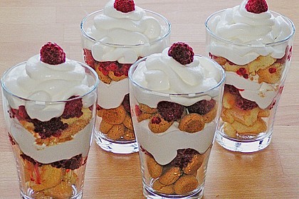Erdbeer - Tiramisu - Dessert 3