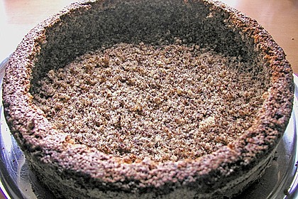 Gefüllte Nusstorte 41