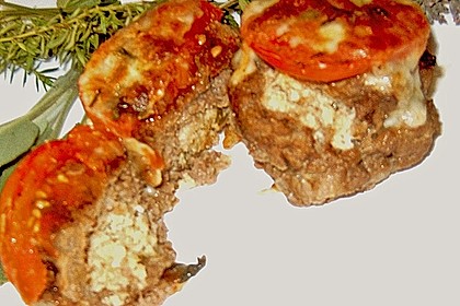 Hackfleischt&ouml;rtchen mit Mozzarella