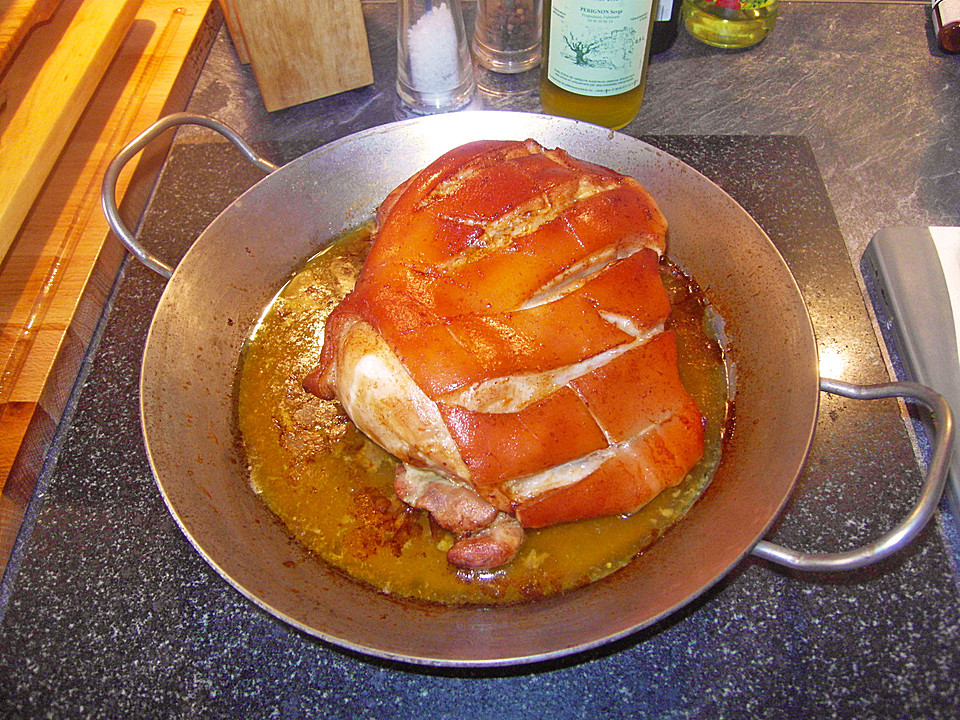 Spanferkel à la Vitellius (Rezept mit Bild) von PatrickL | Chefkoch.de
