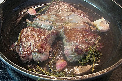 Supreme von der Heidschnucke an Lauchzwiebeln, M&ouml;hren, Brokkoli und Blumenkohlr&ouml;schen 3