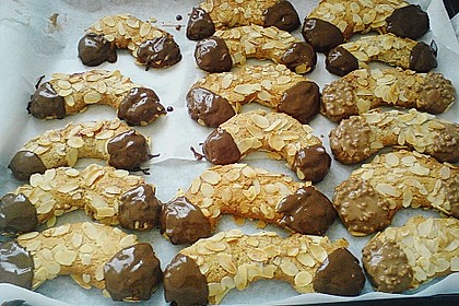 Mandelhörnchen 18