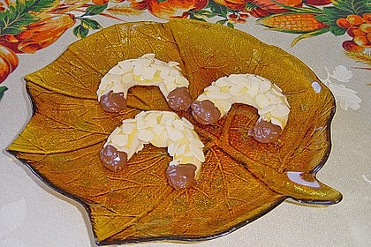 Mandelhörnchen 26