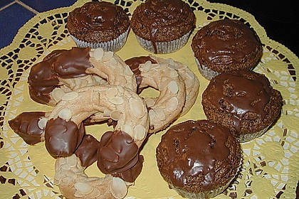 Mandelhörnchen 25