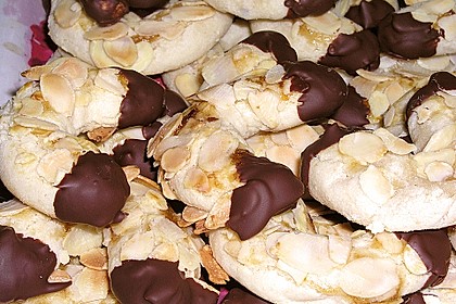 Mandelhörnchen 43