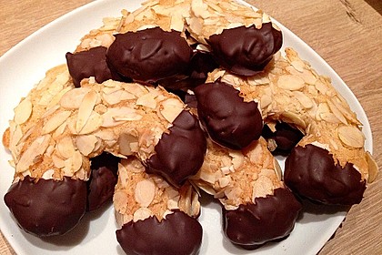 Mandelhörnchen 1