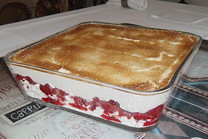 Himbeerdessert mit Baiser