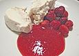 Ziegenk&auml;se - Mousse mit Erdbeeren