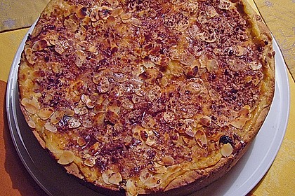 Bratapfelkuchen mit Zimt - Marzipan 24