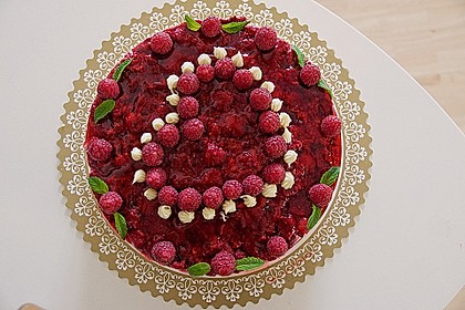 Himbeer - Joghurt - Torte 25