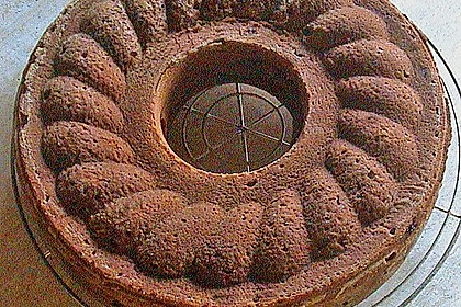Buttermilch - Kuchen mit Fr&uuml;chten 5