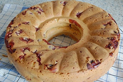 Buttermilch - Kuchen mit Fr&uuml;chten 7