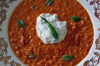 Rote Linsen mit Minzjoghurt