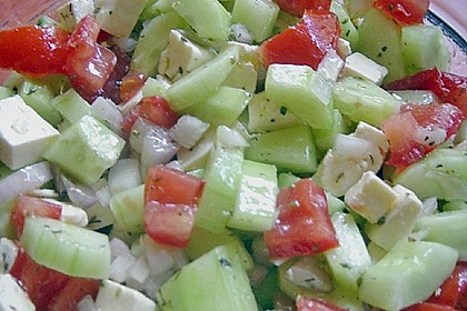 Gurken, Tomaten, Feta Salat 17