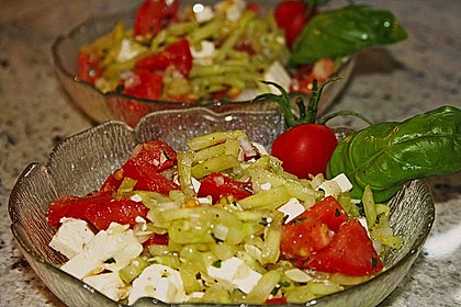 Gurken, Tomaten, Feta Salat 5