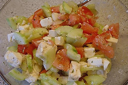 Gurken, Tomaten, Feta Salat 20
