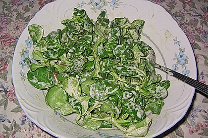 Feldsalat mit Sahne - Speck - Sauce 8