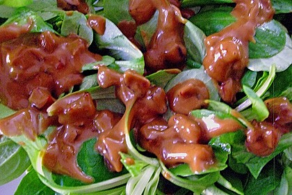 Feldsalat mit Sahne - Speck - Sauce 14