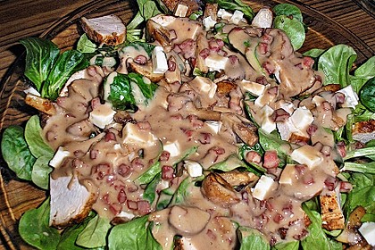 Feldsalat mit Sahne - Speck - Sauce 20