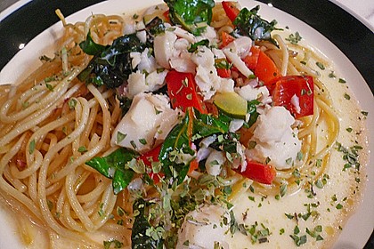 Gem&uuml;se - Fischragout mit gebratenen Nudeln