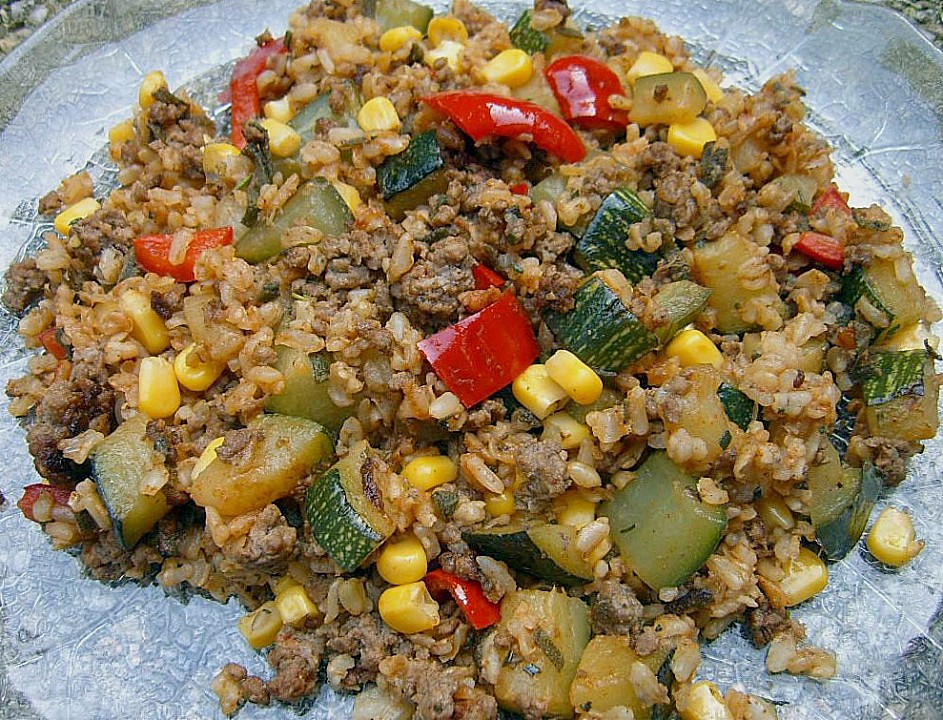 Zucchini - Gemüse - Pfanne mit Hackfleisch und Reis (Rezept mit Bild ...