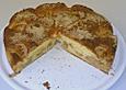 Bratapfelkuchen mit Calvados und Marzipan