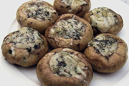 Champignons mit pikanter K&auml;sef&uuml;llung