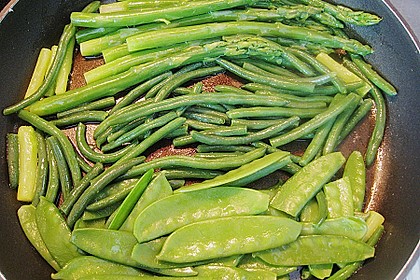 Dorschkoteletts mit Fr&uuml;hlingsgem&uuml;se und Schmortomaten 1