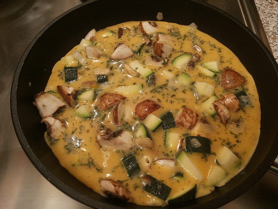 Zucchini - Champignons - Omelette (Rezept Mit Bild) | Chefkoch.de