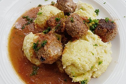 Albertos Hackb&auml;llchen auf Polenta 4