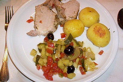Aromatischer Schweinebraten mit mediterranem Gem&uuml;se 4