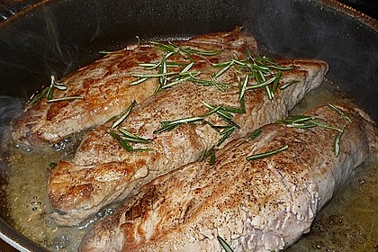 Rosmarin-Balsamico-Schweinefilet 45