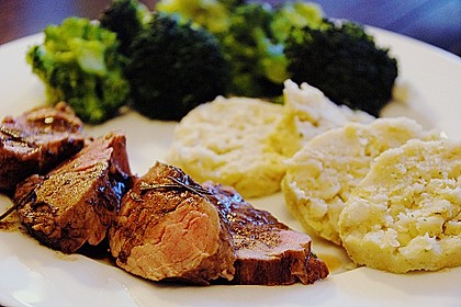 Rosmarin-Balsamico-Schweinefilet 10