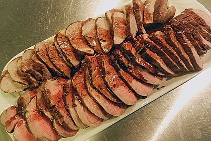 Rosmarin-Balsamico-Schweinefilet 32