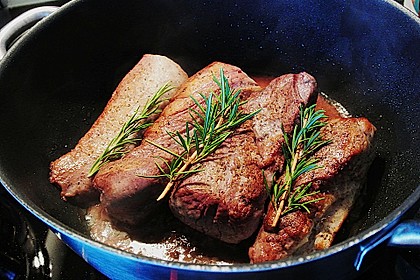 Rosmarin-Balsamico-Schweinefilet 12