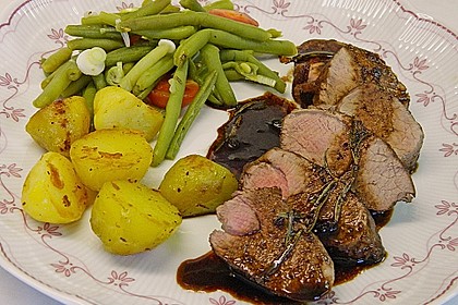 Rosmarin-Balsamico-Schweinefilet 17
