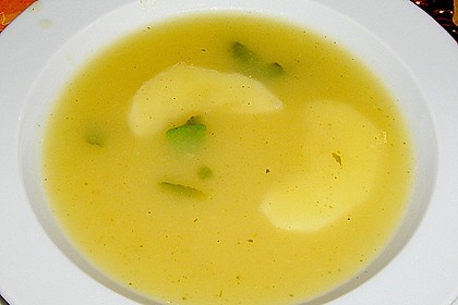 S&uuml;&szlig;kartoffel - Apfel - Suppe mit Curry 1