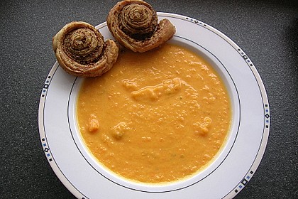 S&uuml;&szlig;kartoffel - Apfel - Suppe mit Curry 3