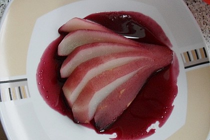 Birnen in Rotwein an Vanilleeis 21